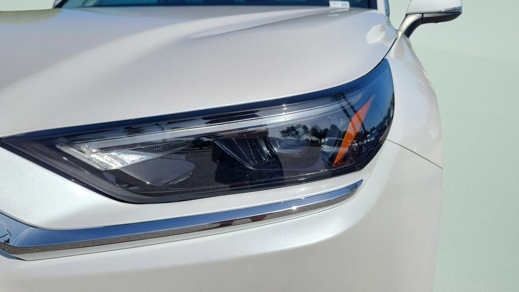 Used 2025 Toyota Grand Highlander AWD image 9