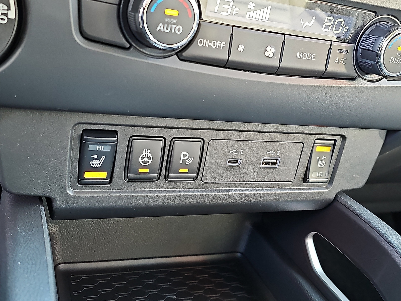 New 2026 Nissan Frontier SV w/ All-Weather Content Package AWD/4WD image 15