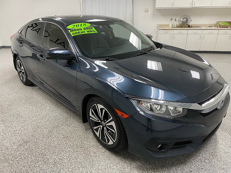 Used 2018 Honda Civic EX-T image 3