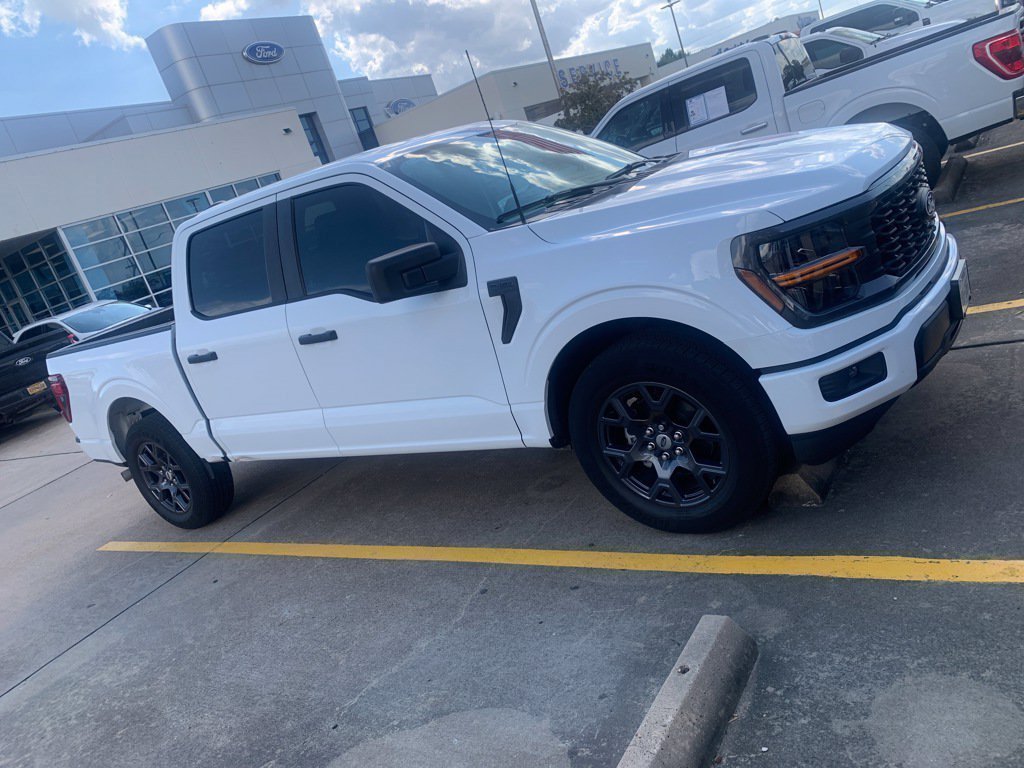 Used 2026 Ford F150 STX w/ Equipment Group 200A RWD image 17