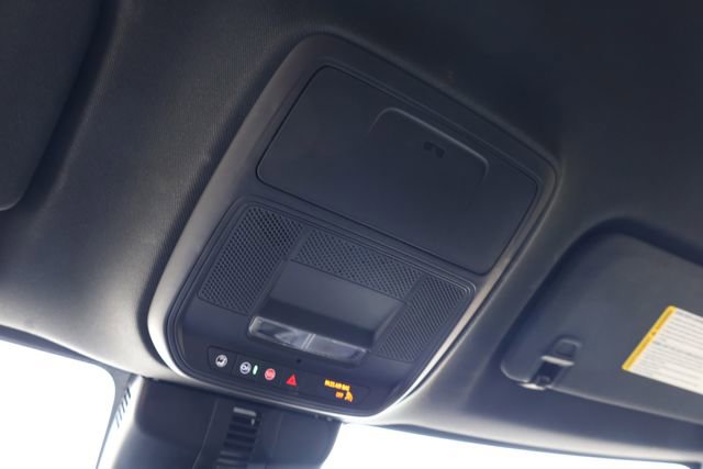 Used 2025 Chevrolet Traverse Z71 w/ Driver Confidence Package image 25