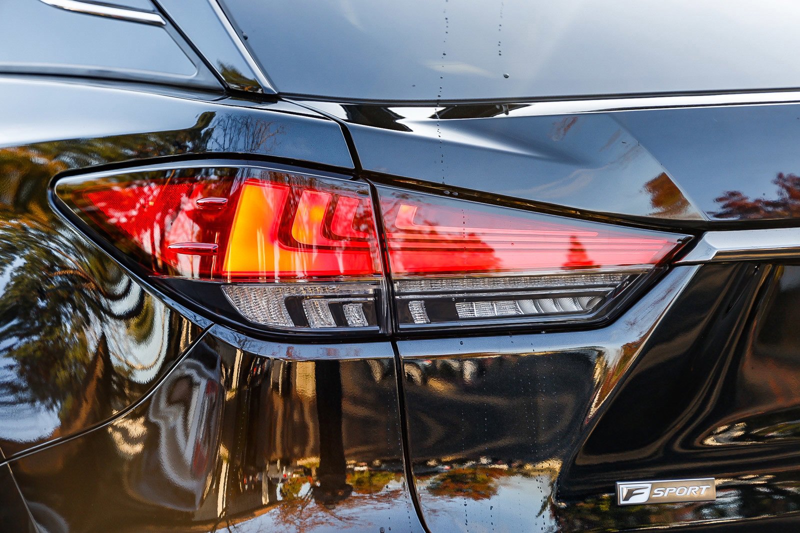 Used 2022 Lexus RX 450h F Sport image 8