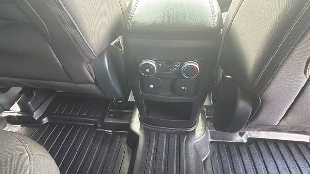 Used 2021 Ford Explorer XLT AWD/4WD image 22