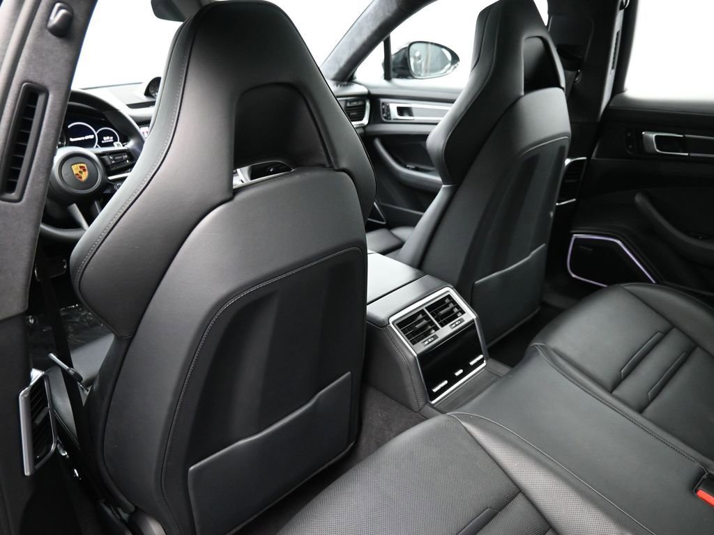 Certified 2021 Porsche Panamera GTS image 26