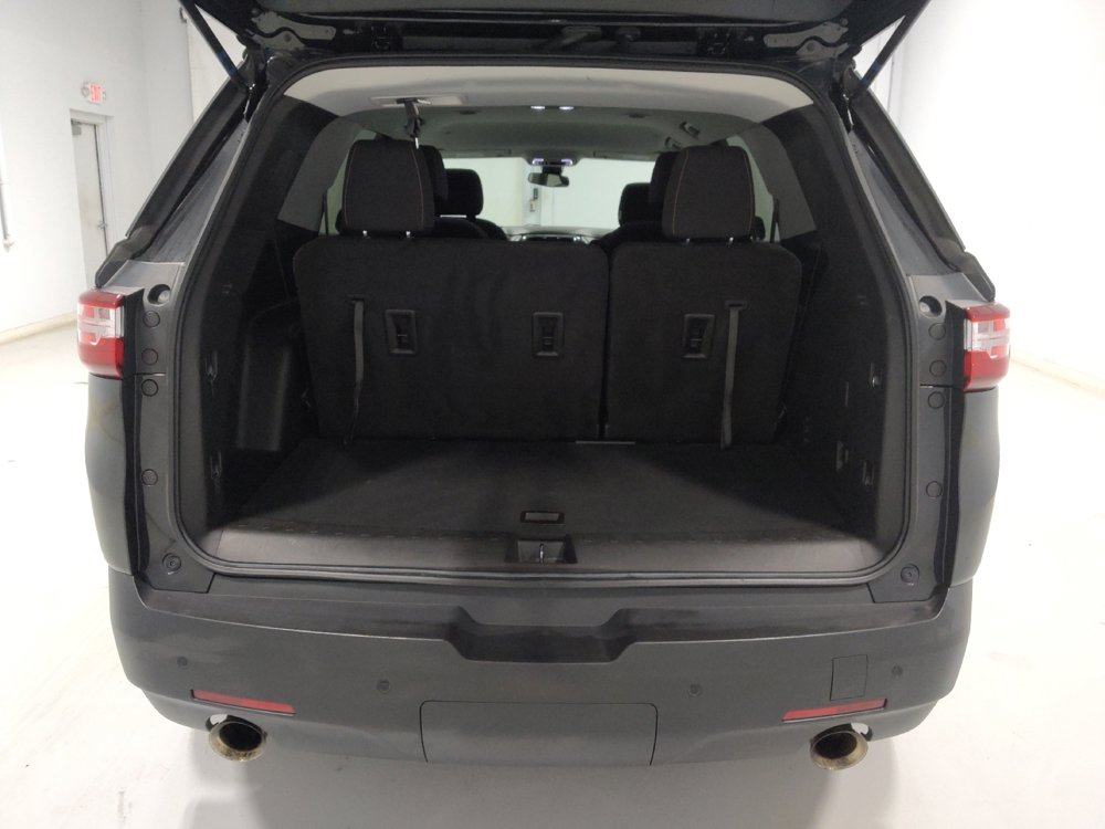 Used 2021 Chevrolet Traverse LT w/ LPO, Cargo Package AWD/4WD image 29