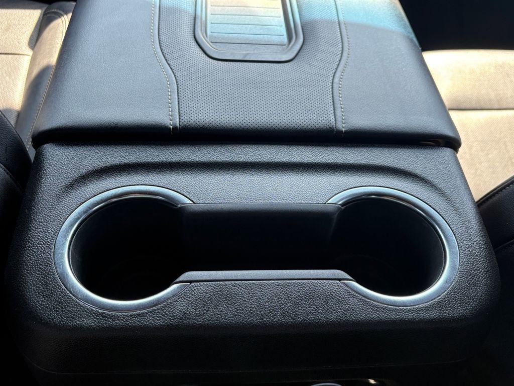 Used 2023 Chevrolet Tahoe Premier RWD image 10