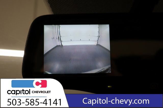 Used 2013 Chevrolet Captiva Sport LTZ FWD image 25