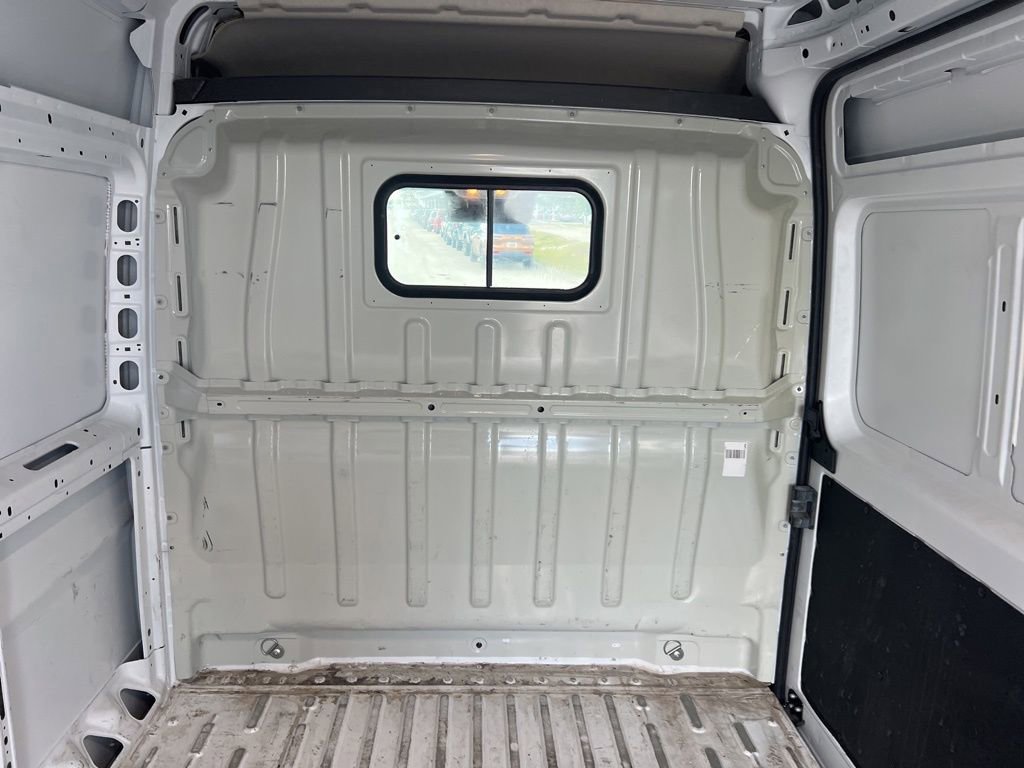 Used 2024 RAM ProMaster 2500 w/ Convenience Group FWD image 43
