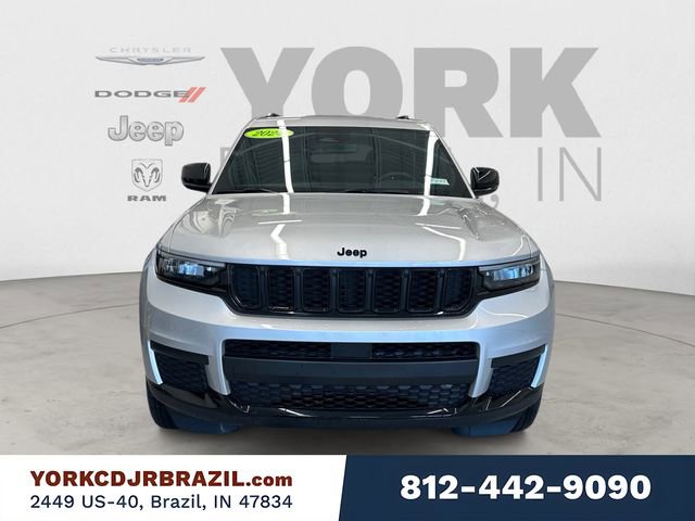 Used 2024 Jeep Grand Cherokee L Laredo AWD/4WD image 8