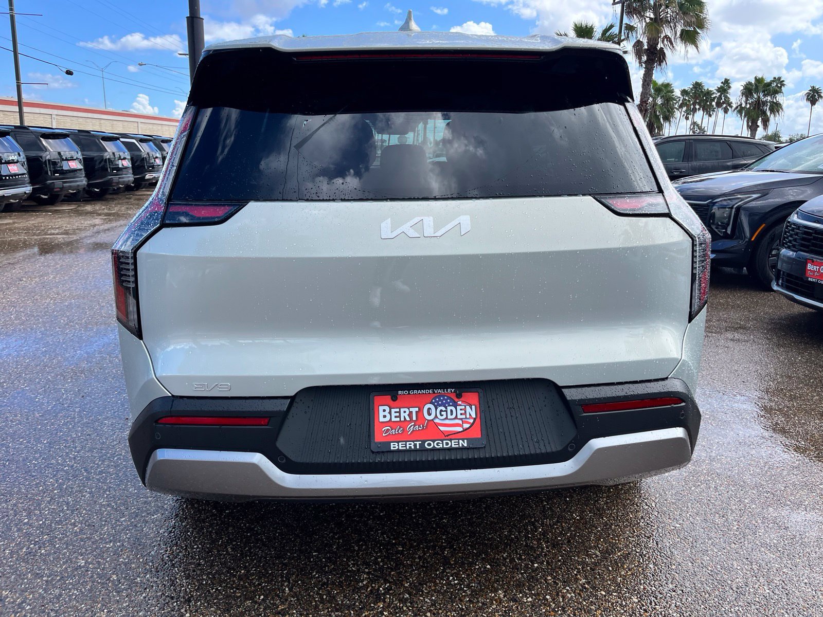 New 2026 Kia EV9 Light RWD image 6