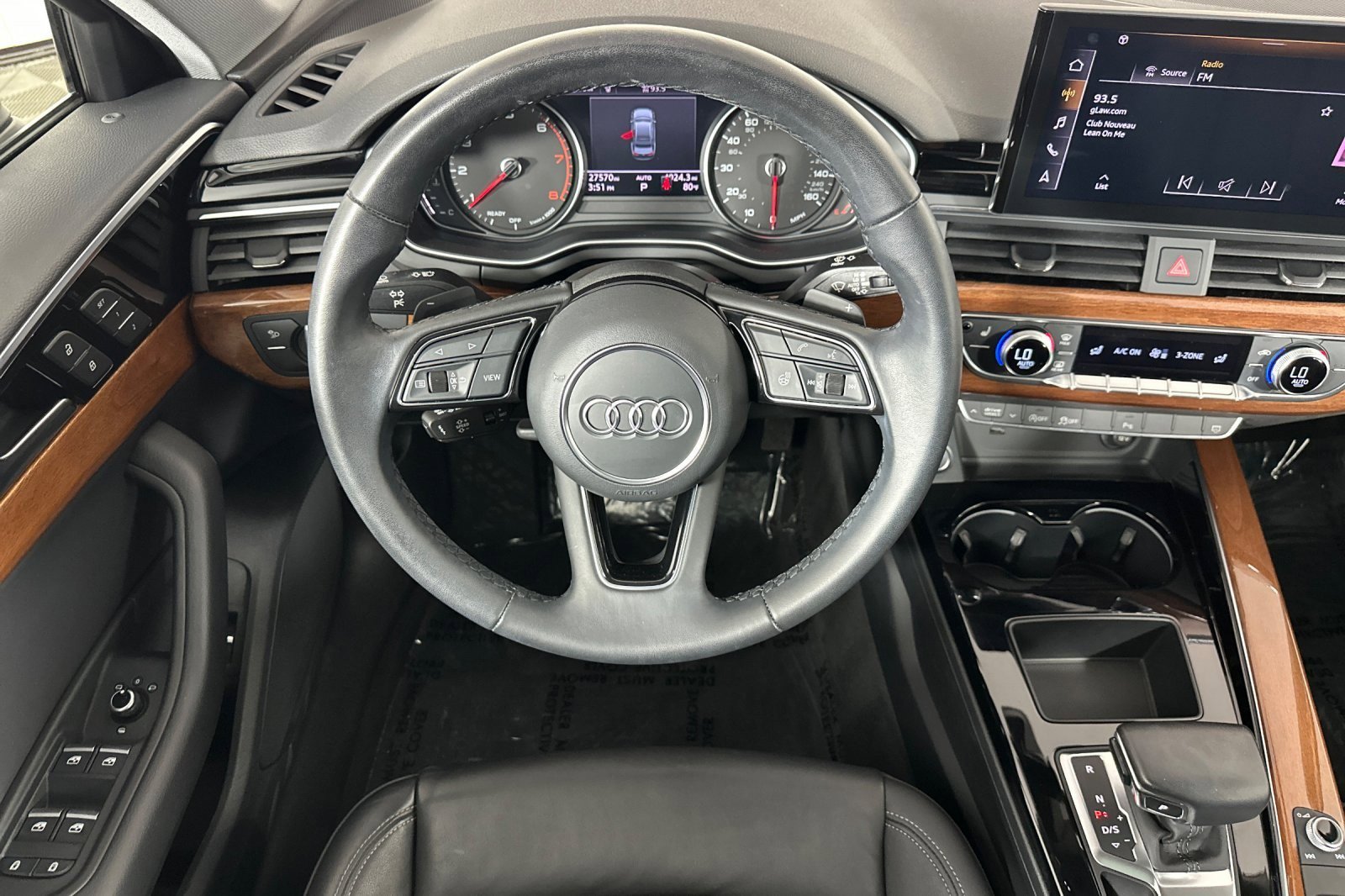Used 2023 Audi A4 2.0T Premium w/ Convenience Package image 13