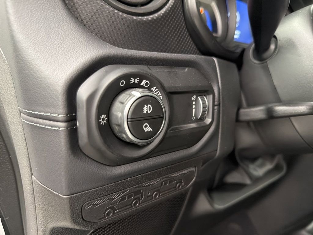 New 2026 Jeep Gladiator Mojave image 16