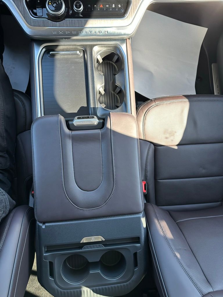 New 2026 Ford Expedition Max Platinum w/ Platinum Ultimate Package image 30