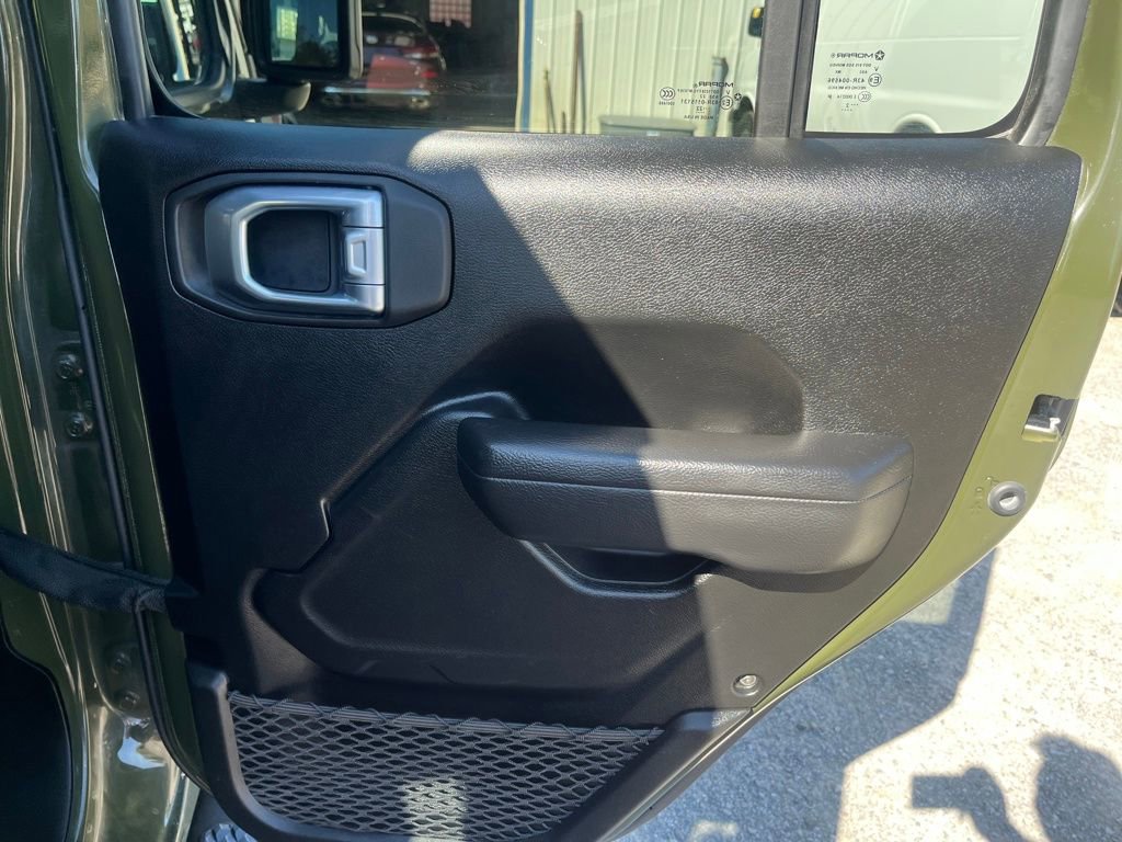 Used 2022 Jeep Gladiator Sport AWD/4WD image 36