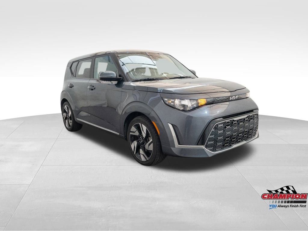 Used 2023 Kia Soul GT-Line image 3