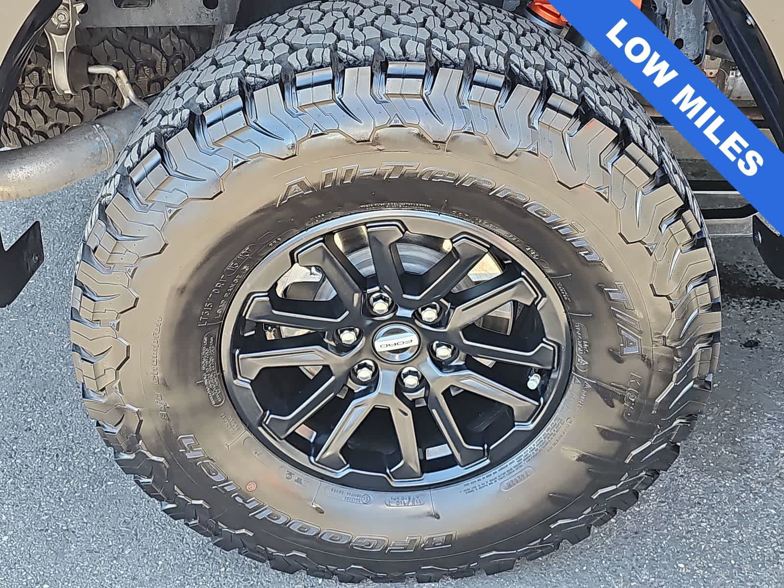 Used 2025 Ford F150 Raptor AWD/4WD image 12