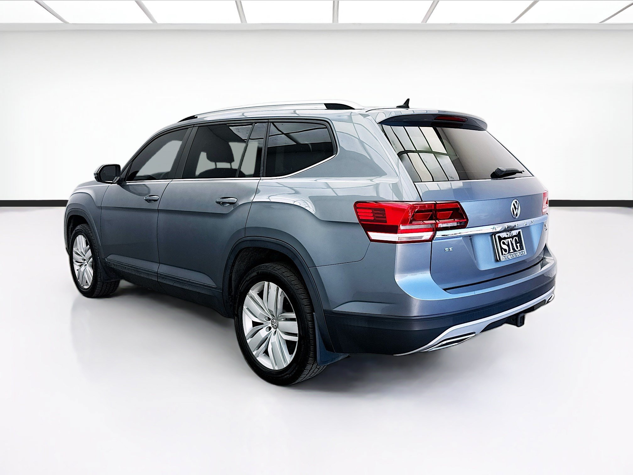 Used 2019 Volkswagen Atlas SE w/ Towing Package AWD/4WD image 6