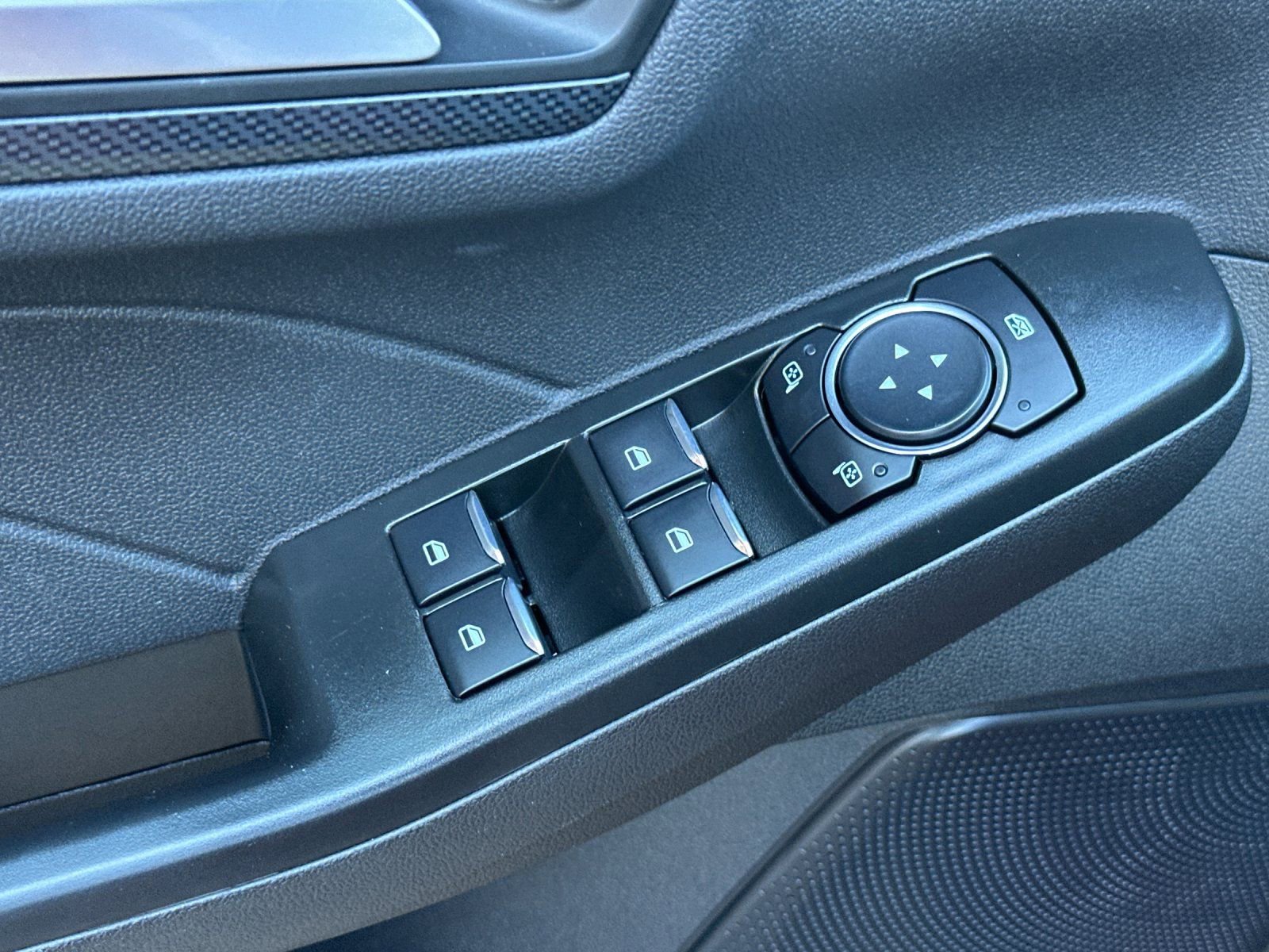 Used 2024 Ford Escape ST-Line w/ Tech Pack #1 image 13