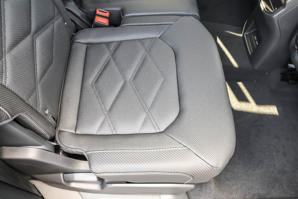 New 2026 Volkswagen Atlas Cross Sport SE AWD/4WD image 38
