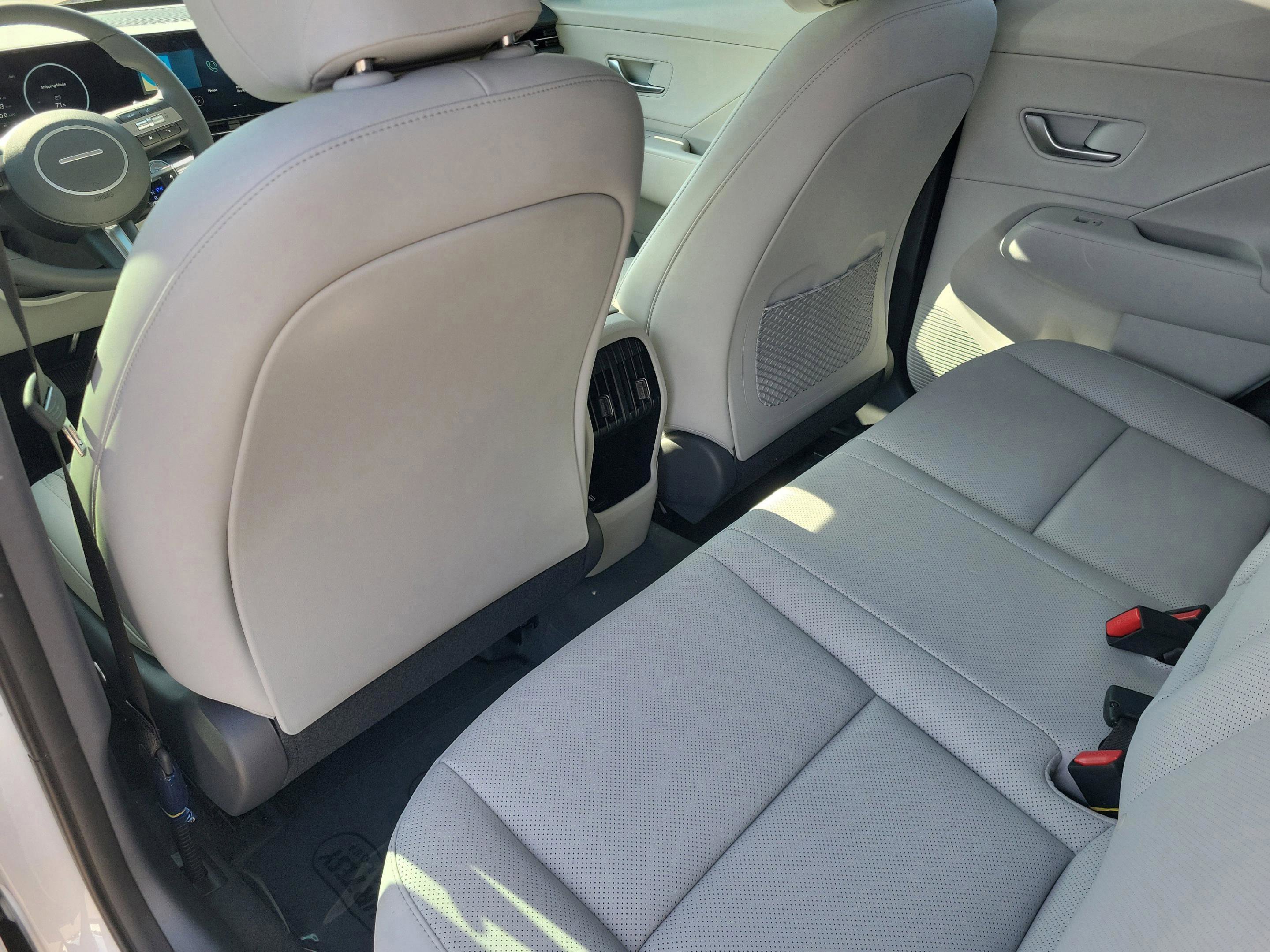 New 2026 Hyundai Kona SEL Premium image 31