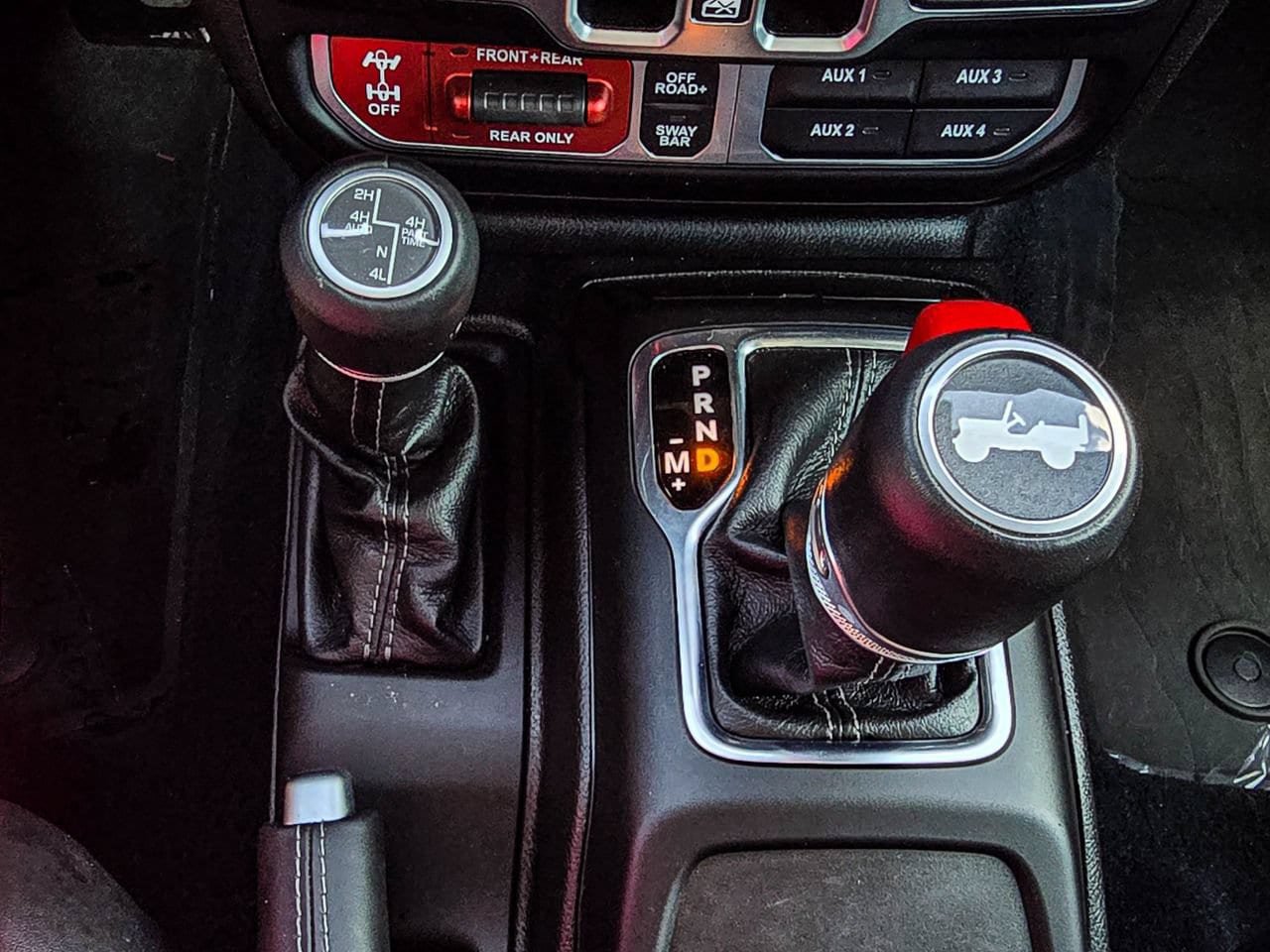 Used 2024 Jeep Wrangler Unlimited Rubicon AWD/4WD image 21