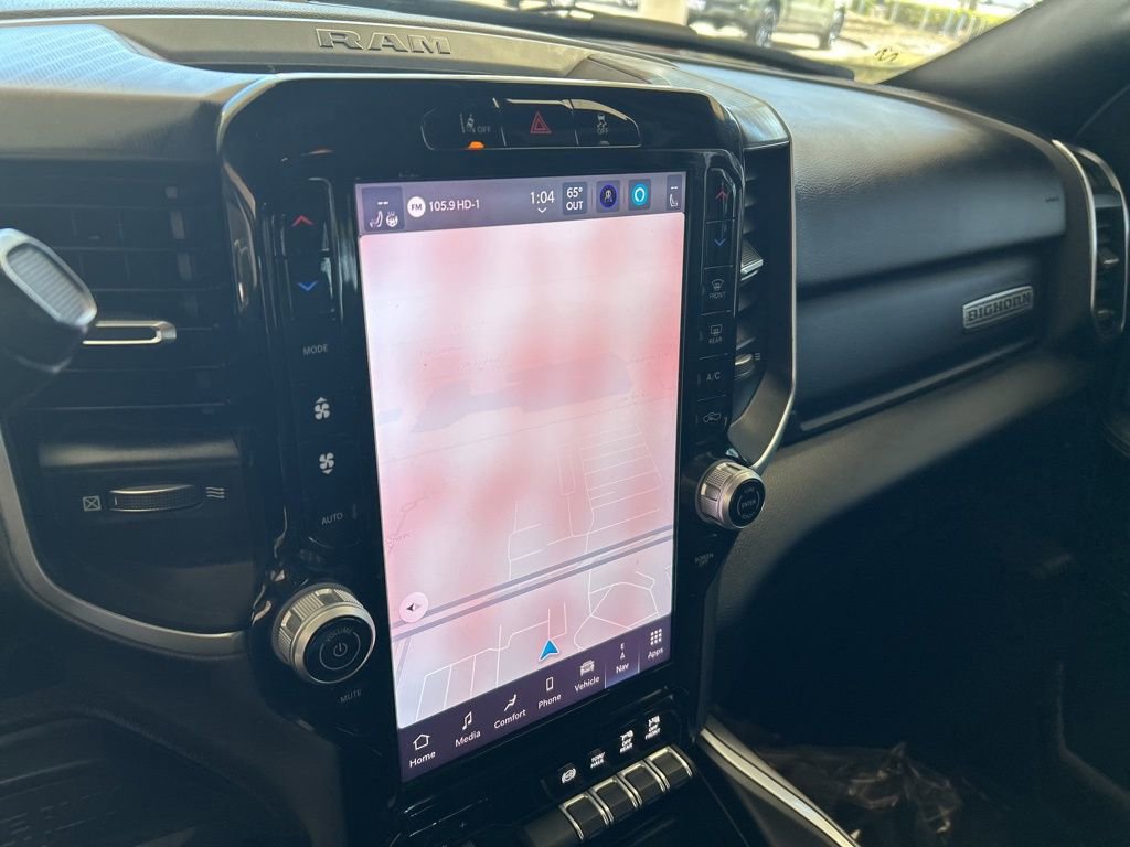 Used 2025 RAM 3500 Big Horn image 10