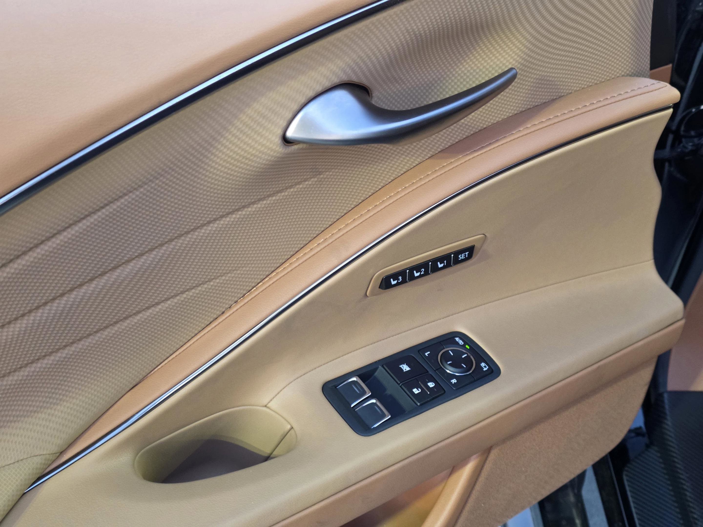 Used 2021 Lexus LC 500 Convertible w/ Touring Package image 21