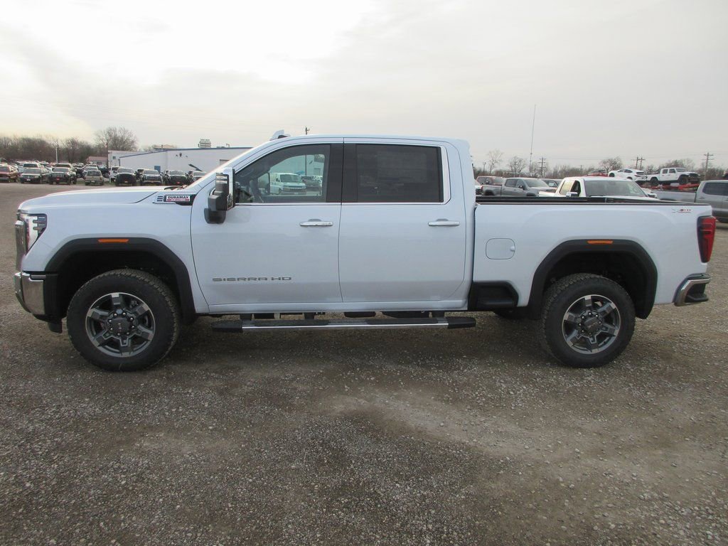 New 2026 GMC Sierra 3500 SLT w/ SLT Premium Package AWD/4WD image 10