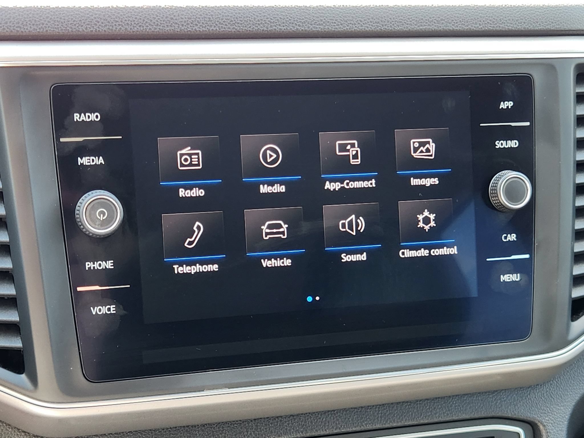 Used 2019 Volkswagen Atlas SE w/ Towing Package FWD image 24
