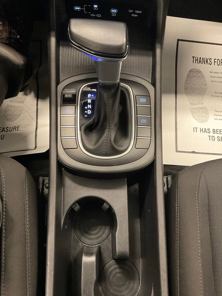 Used 2025 Hyundai Kona SEL image 29