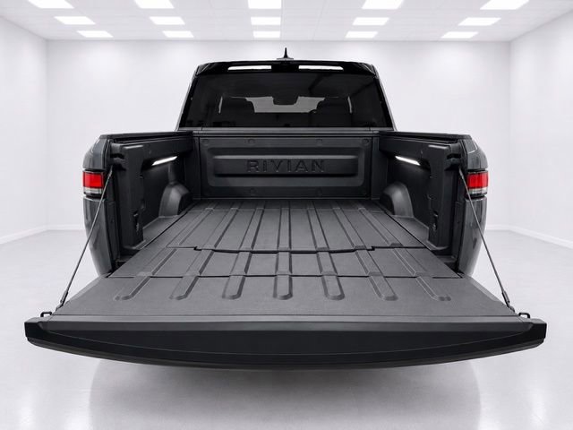 Used 2023 Rivian R1T Adventure AWD/4WD image 12