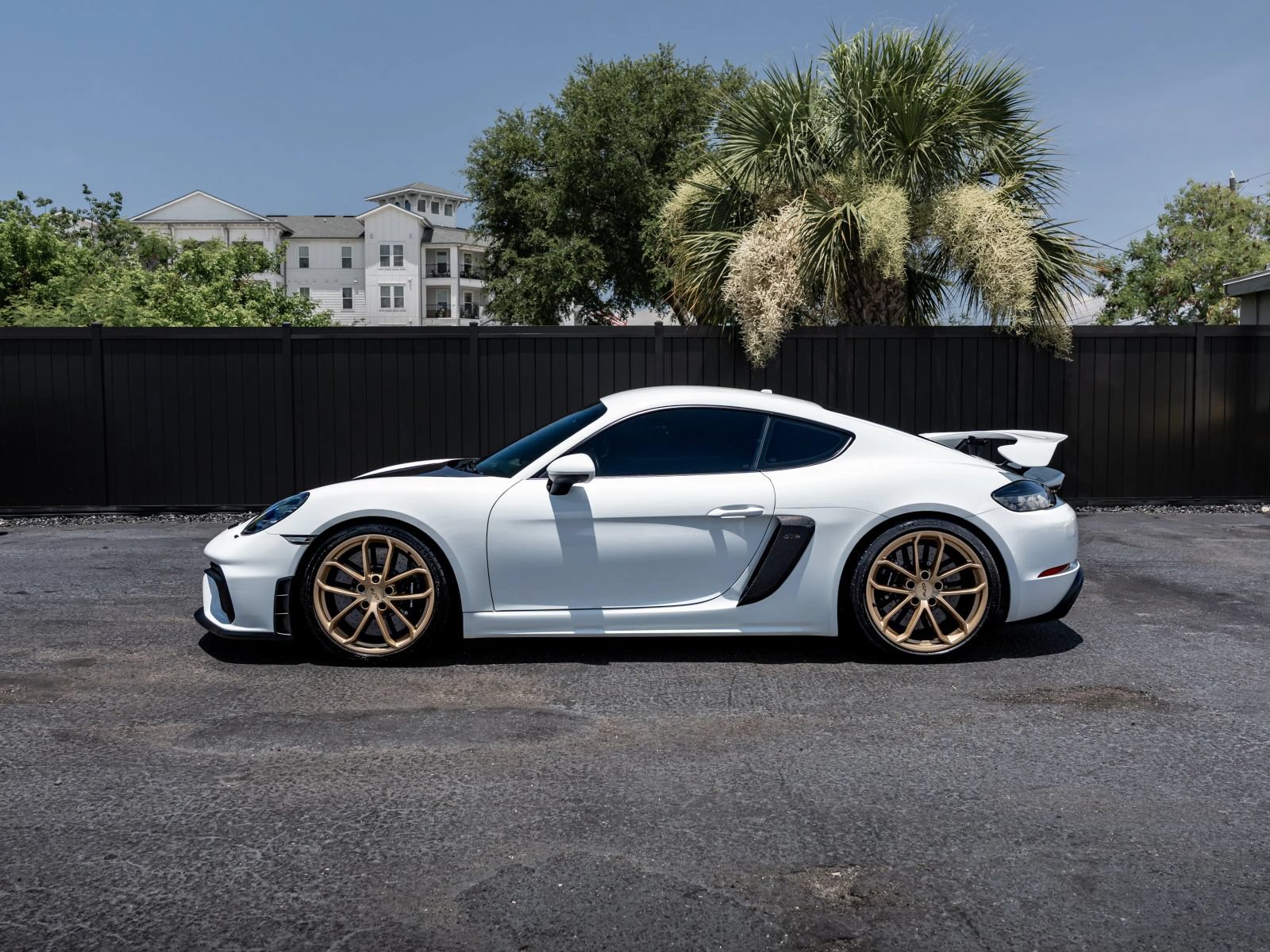 Used 2022 Porsche 718 Cayman GT4 RWD image 7