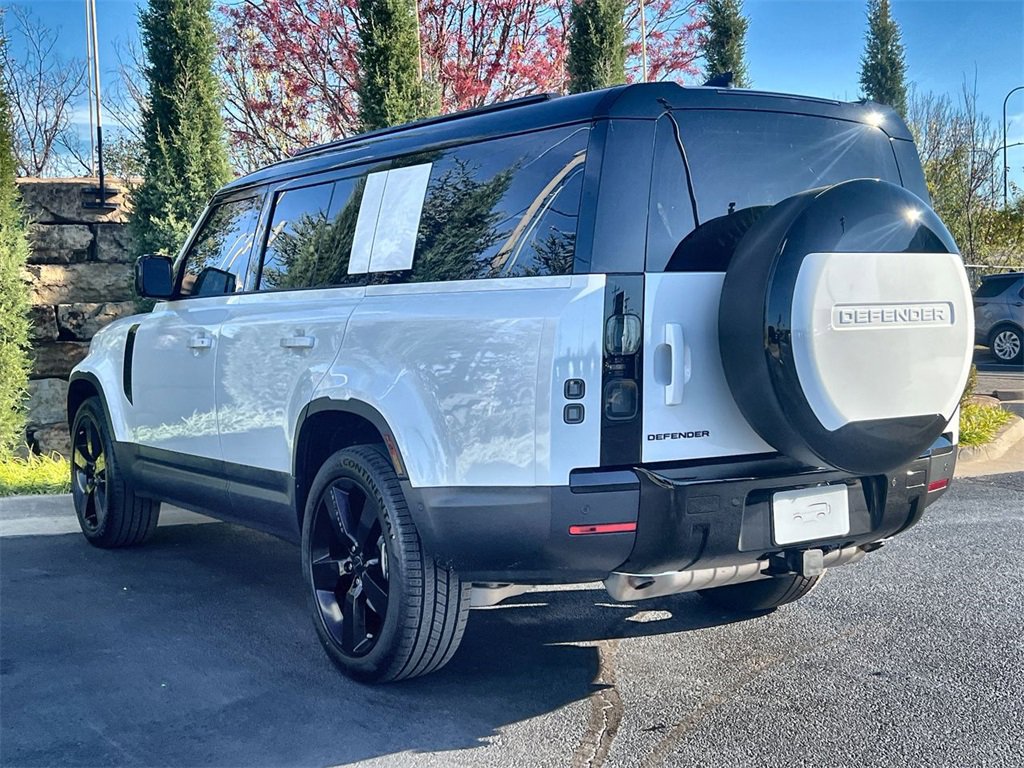 Used 2026 Land Rover Defender 130 S image 3