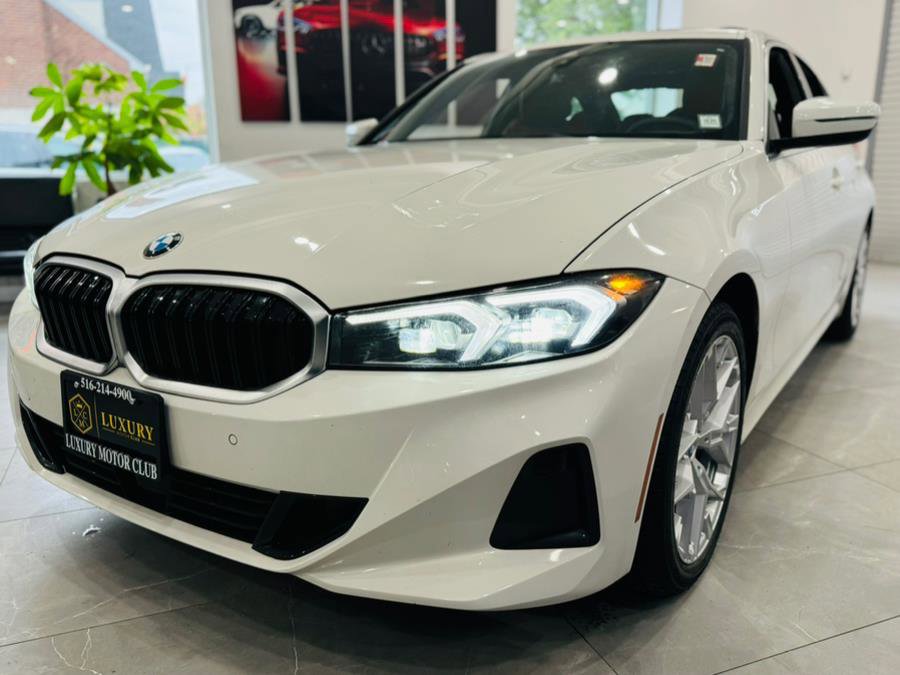 Used 2025 BMW 330i Sedan image 4
