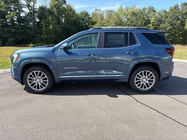 New 2027 GMC Terrain Denali w/ LPO, Floor Liner Package AWD/4WD image 8