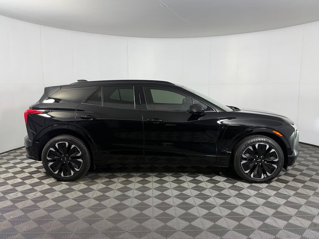 Used 2024 Chevrolet Blazer EV RS AWD/4WD image 4