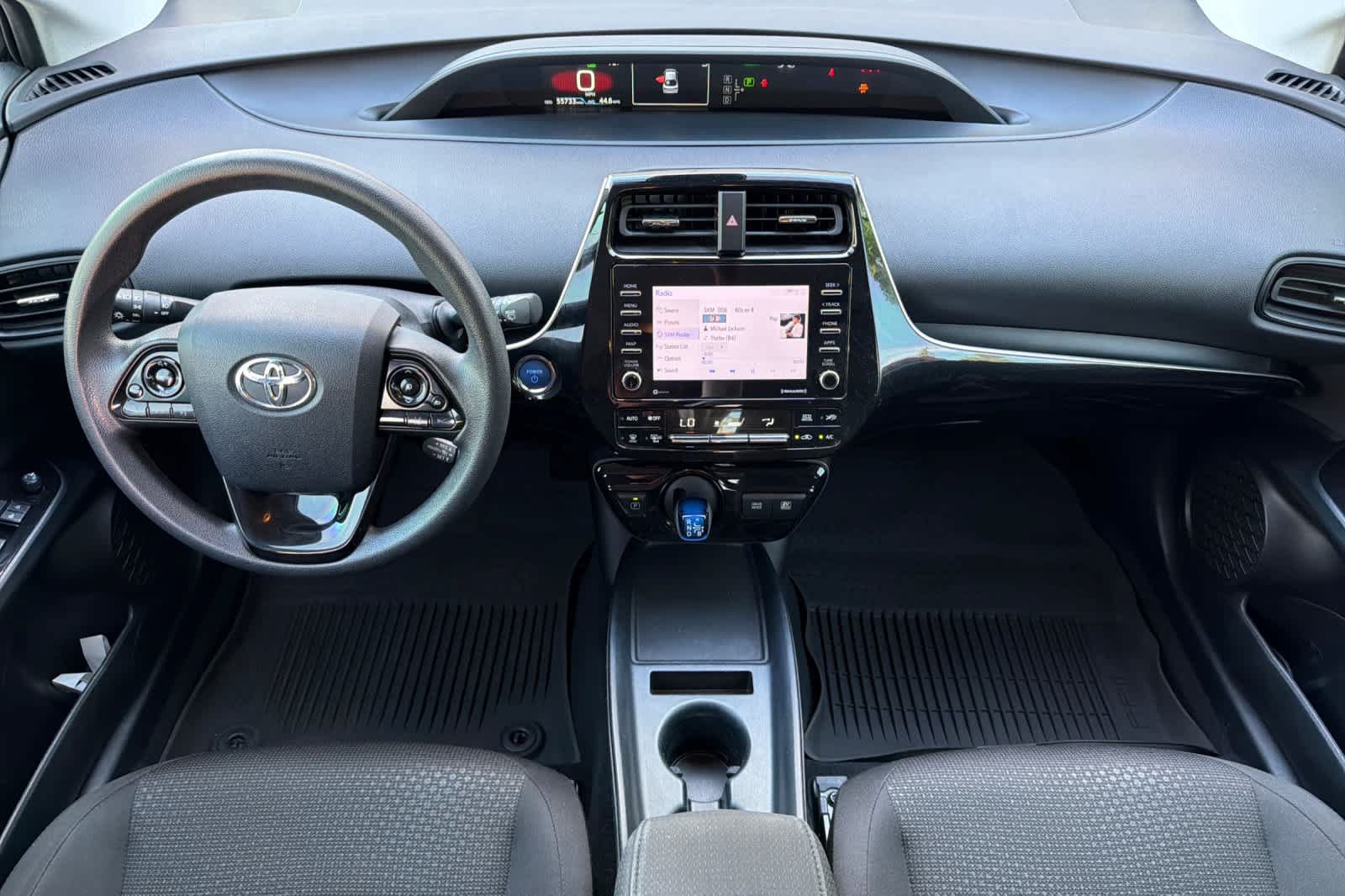 Used 2021 Toyota Prius LE AWD/4WD image 3