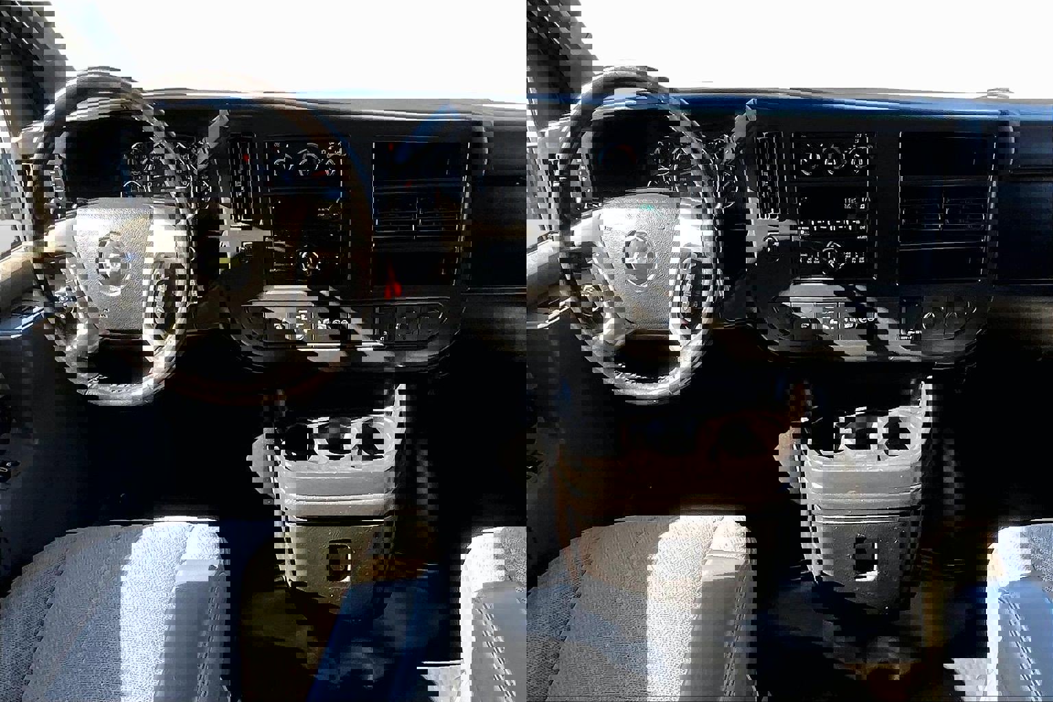 Used 2017 Chevrolet Express 2500 LS image 13