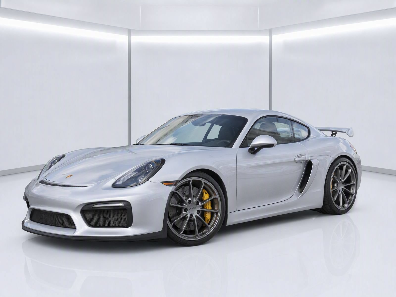 Used 2016 Porsche Cayman GT4 RWD image 1