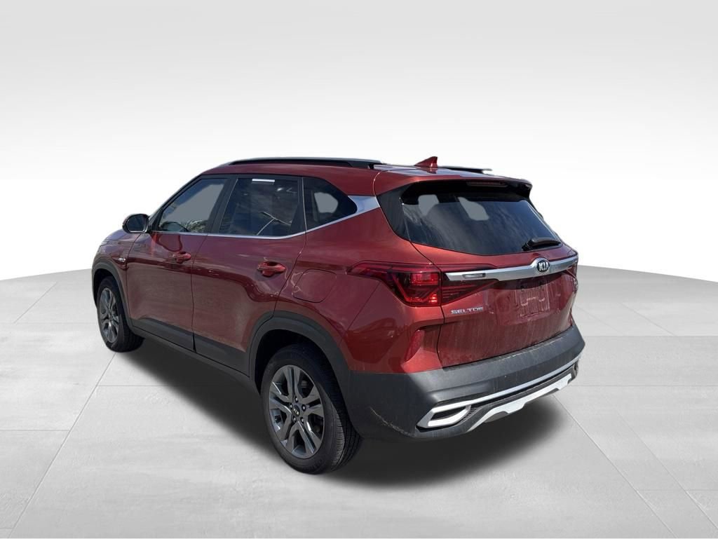 Certified 2021 Kia Seltos S AWD/4WD image 10