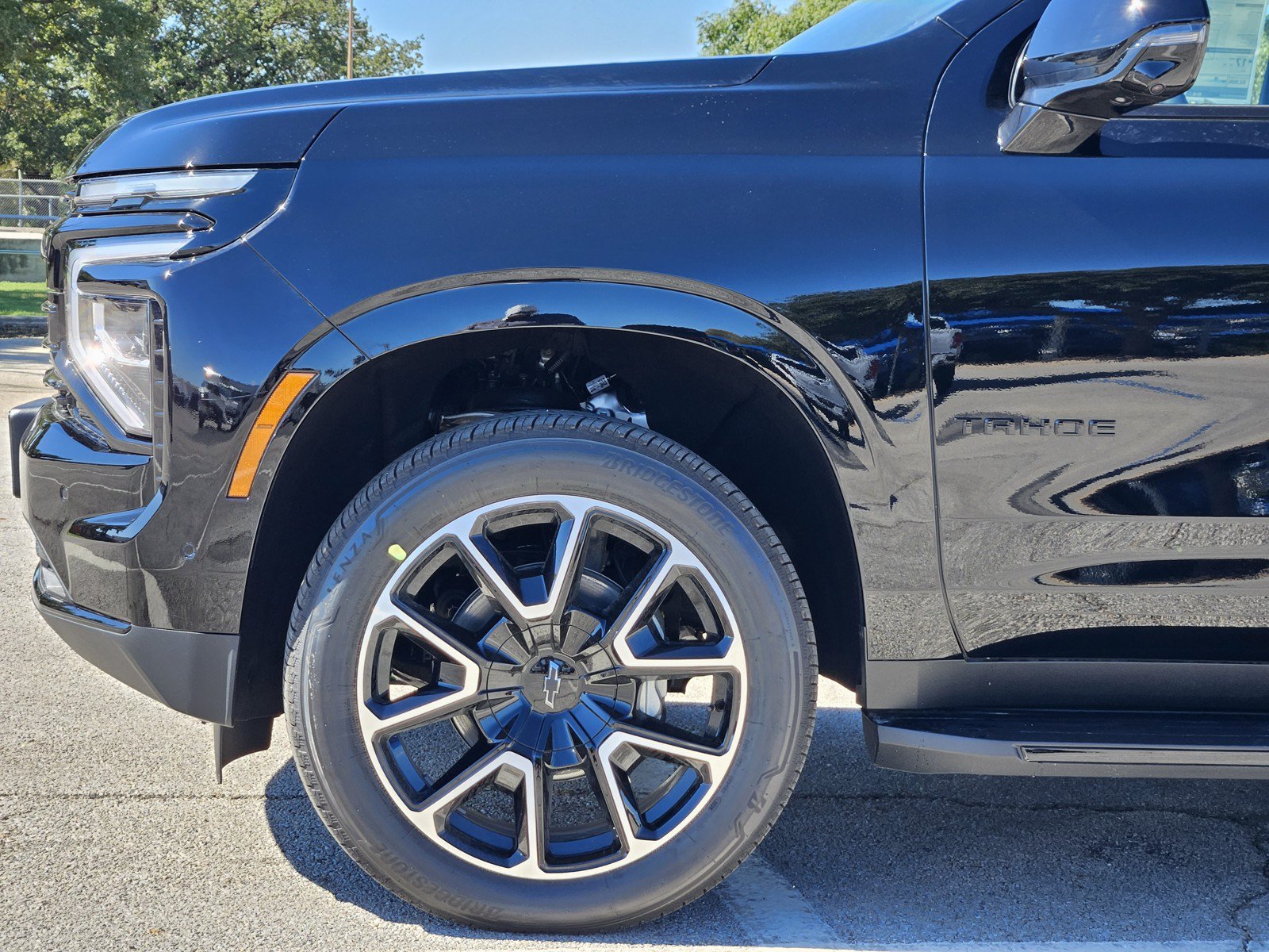 New 2026 Chevrolet Tahoe RST w/ Comfort Package AWD/4WD image 6