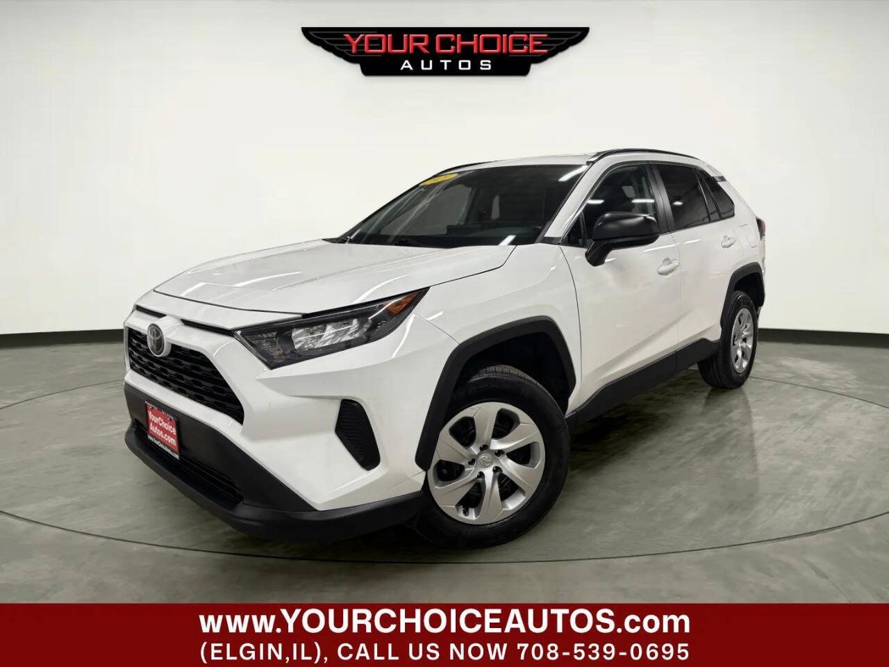 Used 2021 Toyota RAV4 LE FWD image 1