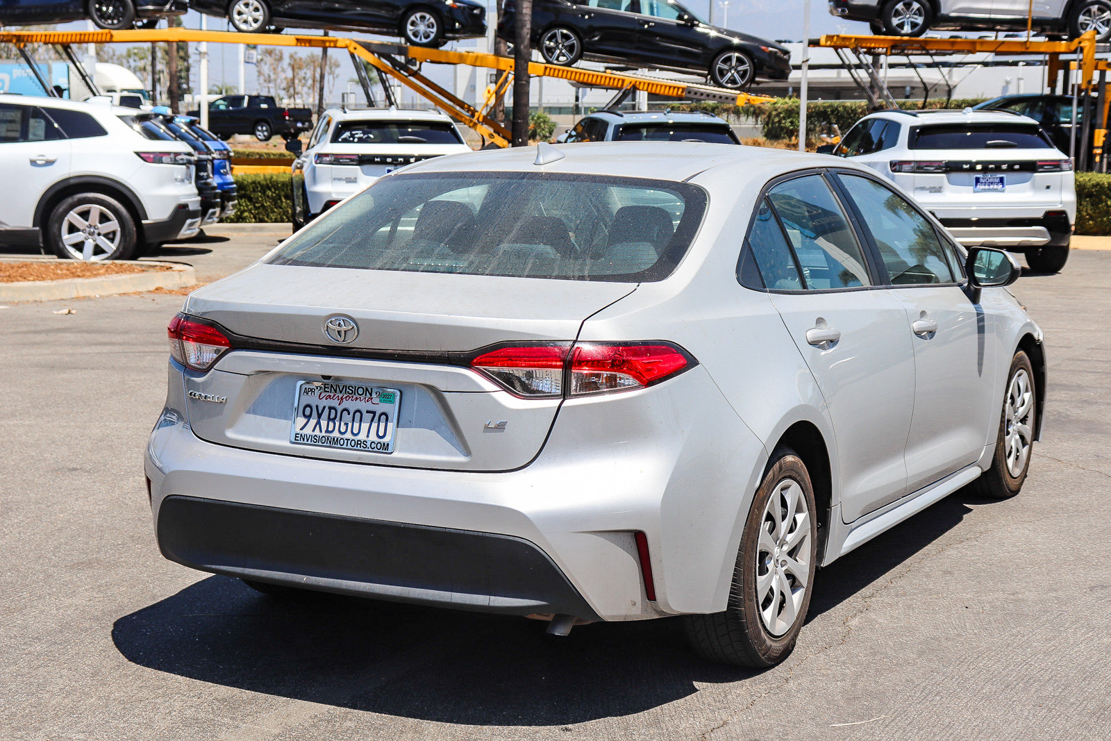 Used 2023 Toyota Corolla LE FWD image 11