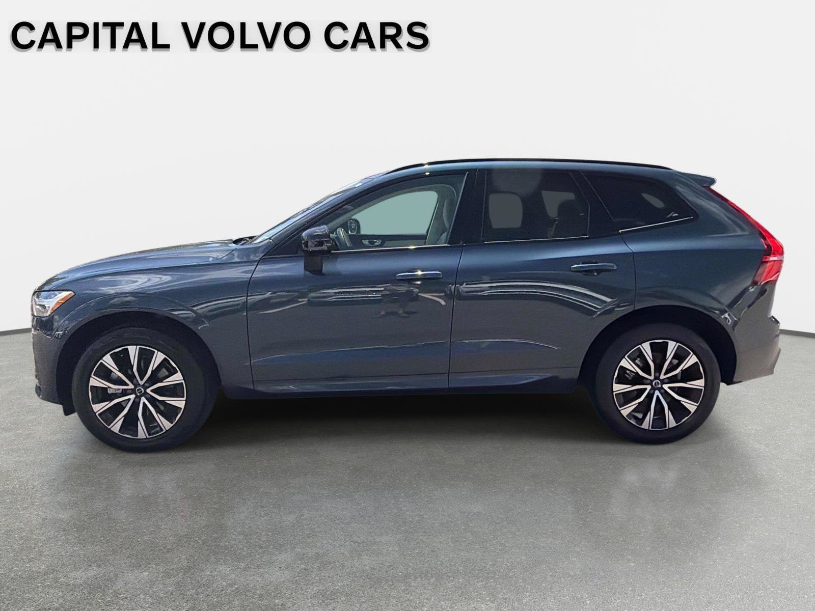 Certified 2024 Volvo XC60 B5 Core w/ Protection Package Premier AWD/4WD image 8