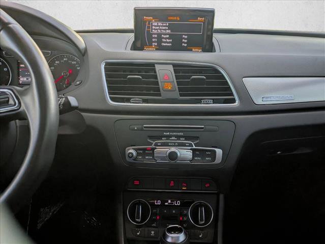 Used 2018 Audi Q3 2.0T Premium Plus w/ Premium Plus Package image 15