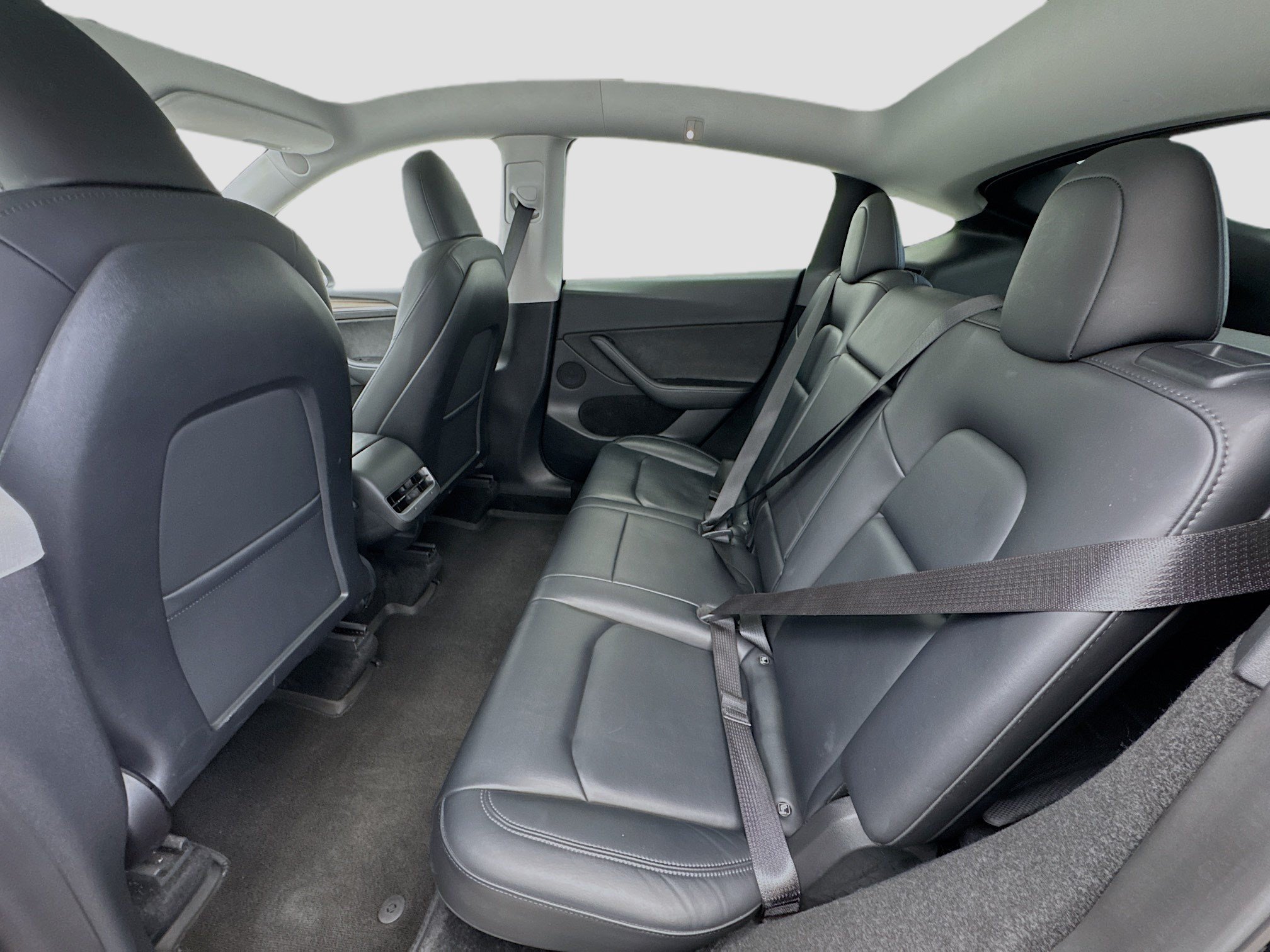 Used 2023 Tesla Model Y Performance AWD/4WD image 16