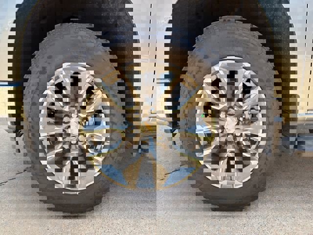 New 2026 Chevrolet Silverado 1500 LT w/ Z71 Off-Road Package AWD/4WD image 10