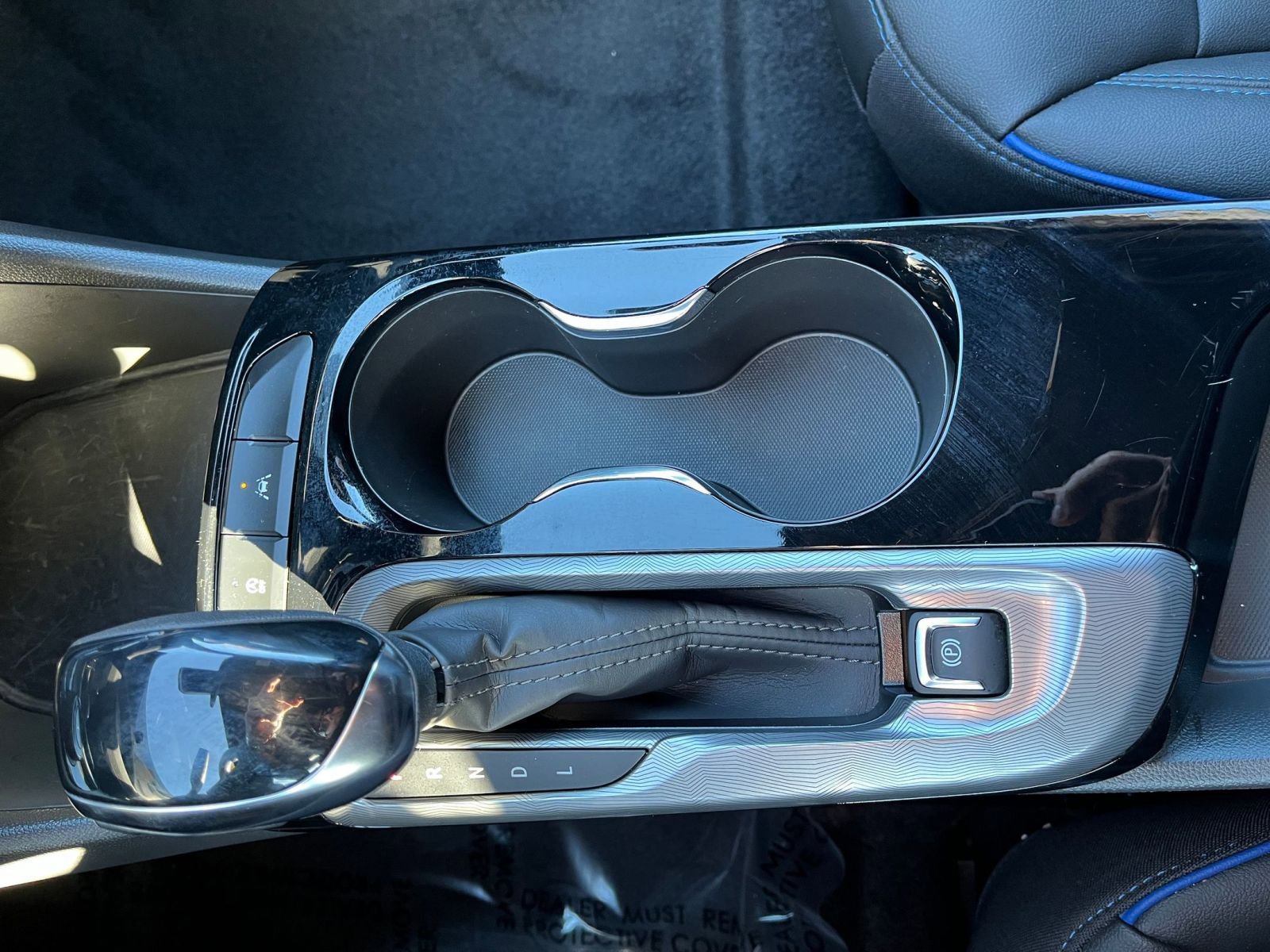 Used 2025 Buick Envista Sport Touring image 36