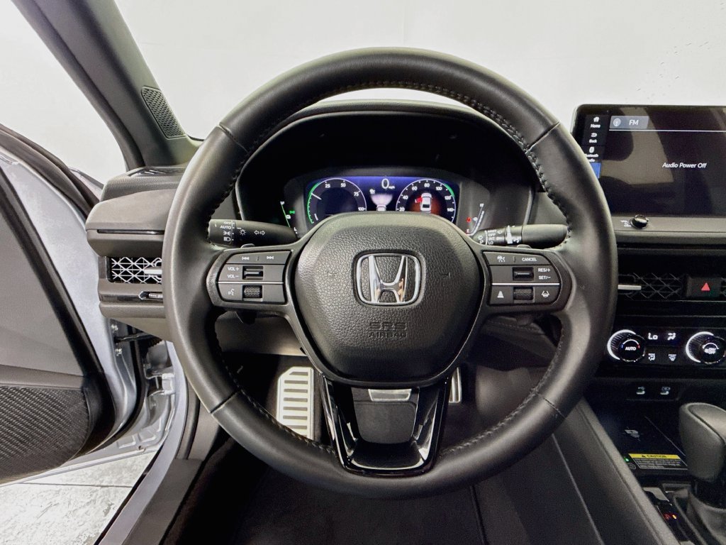 Used 2025 Honda Accord Sport image 12