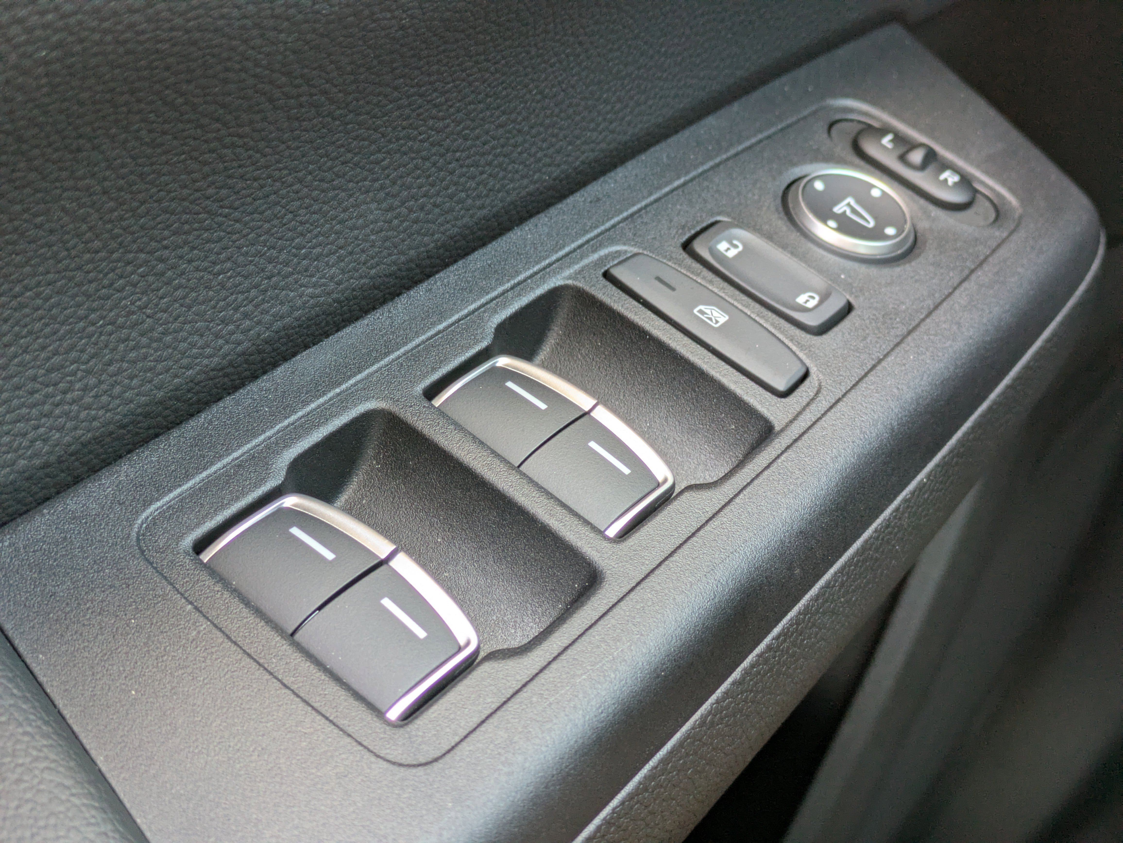 Used 2026 Honda CR-V EX-L image 24